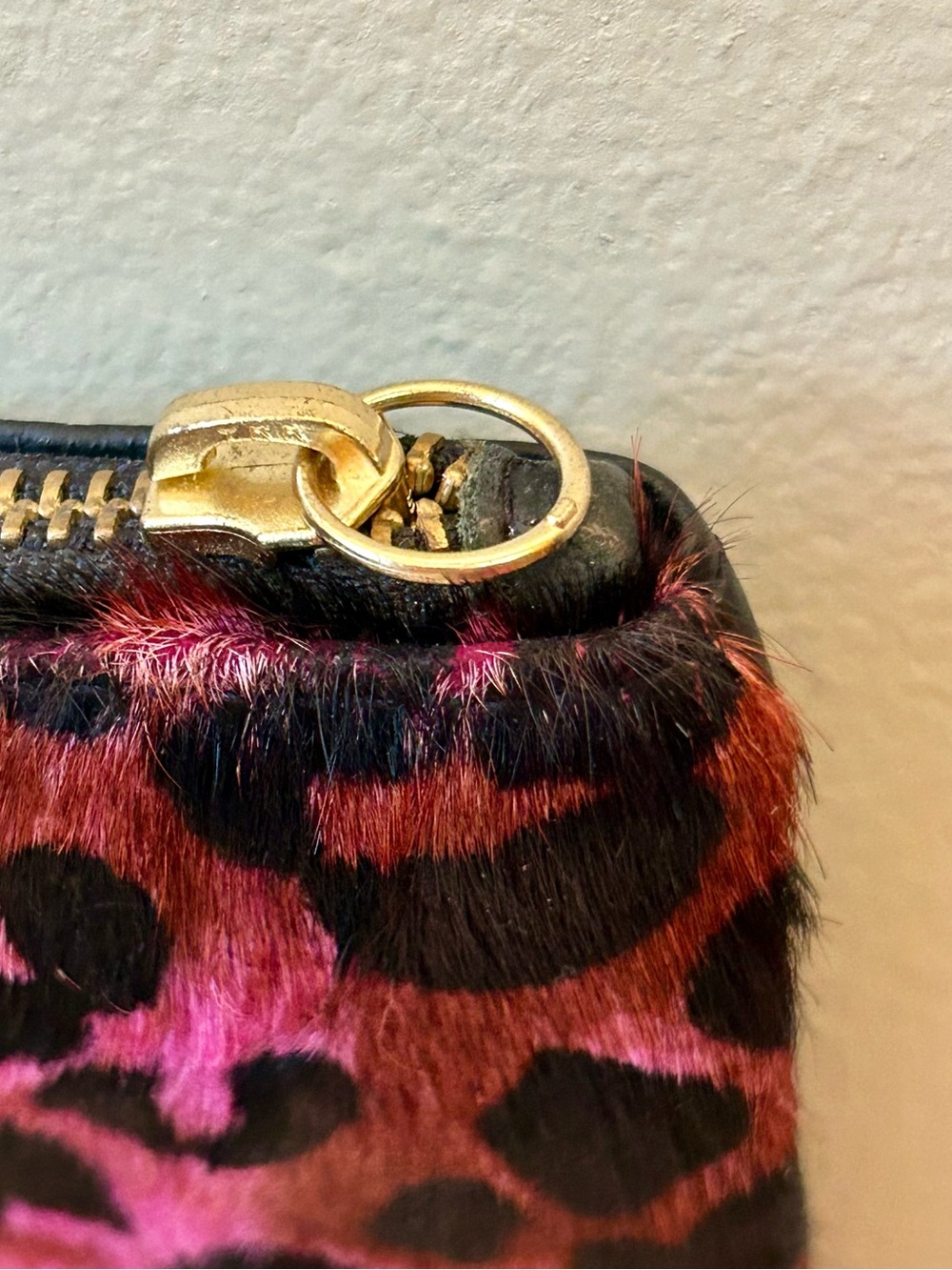 Trina Turk Pony Hair Pink Leopard Animal Print Envelope Clutch Handbag SEE PICS - Picture 3 of 10